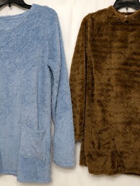 Bundle Of 2 Cozy Plush Long-Sleeve Pullover - Light Blue & Brown